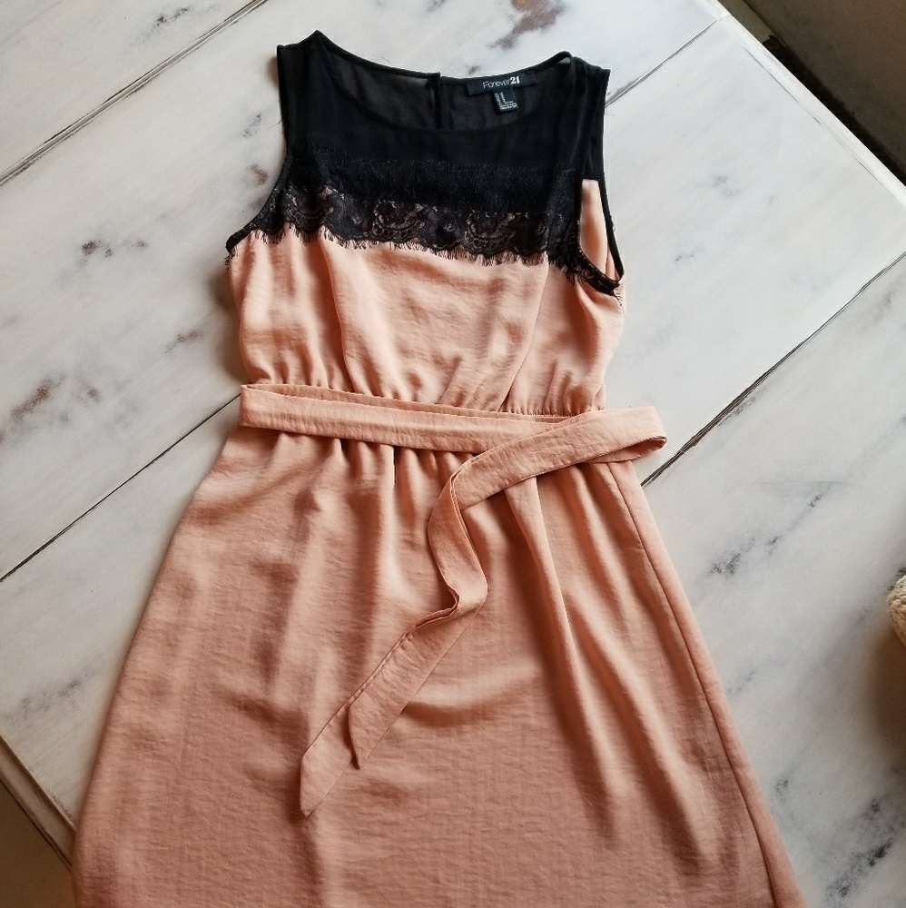 Forever 21 silky coral dress with lace belted